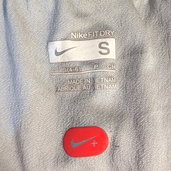 Nike FITDRY shorts - Picture 6 of 7